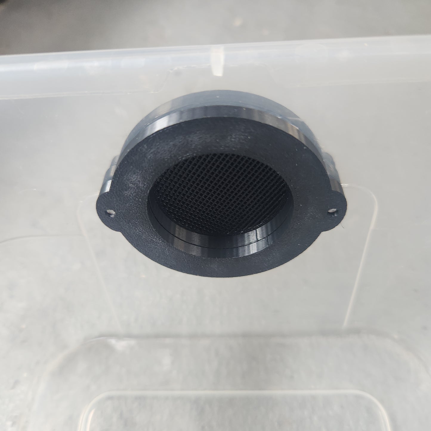 Round Ventilated Feeding/Access Hatch Mini